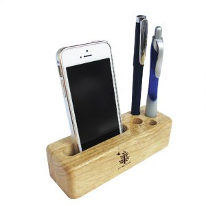 đế đựng iphone bằng gỗ